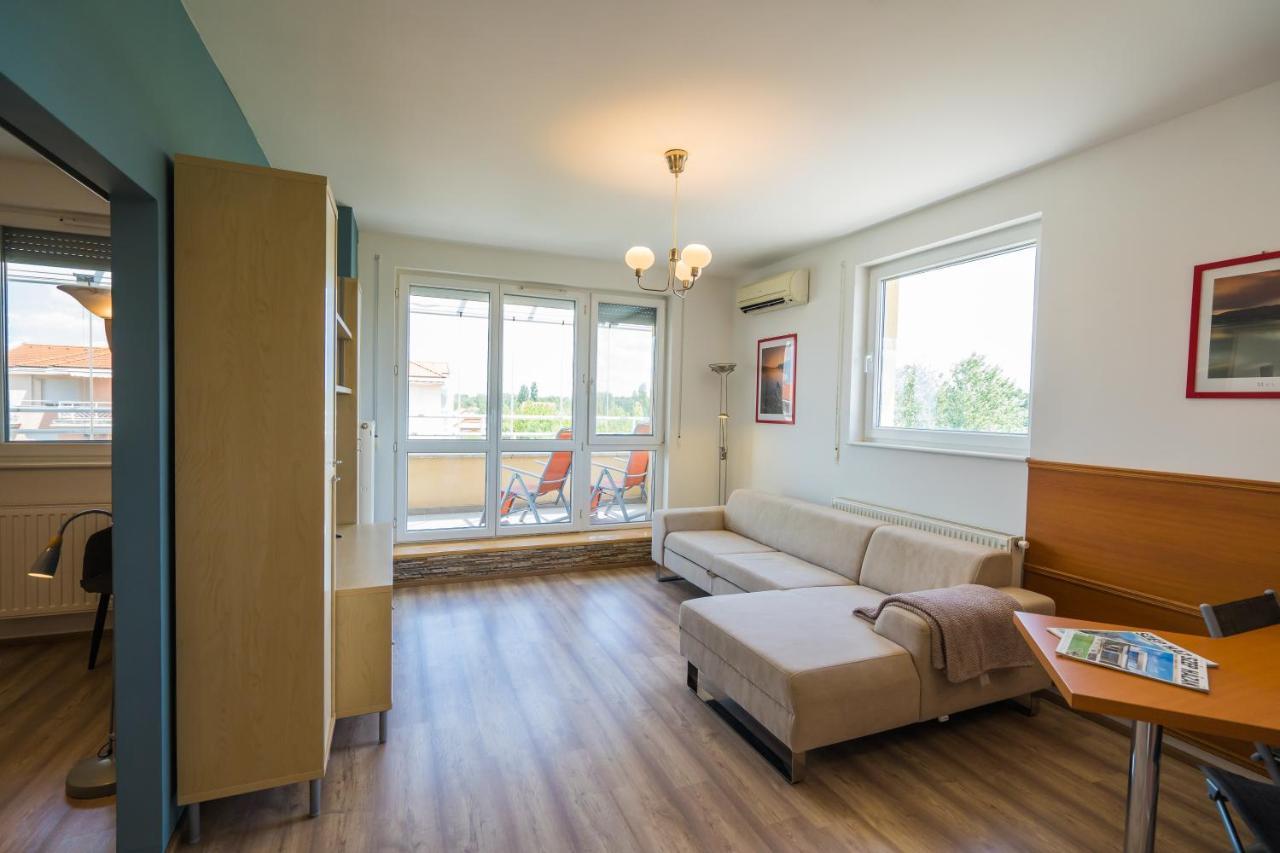 Myflat All-Season Apartment ชิโอฟก ภายนอก รูปภาพ